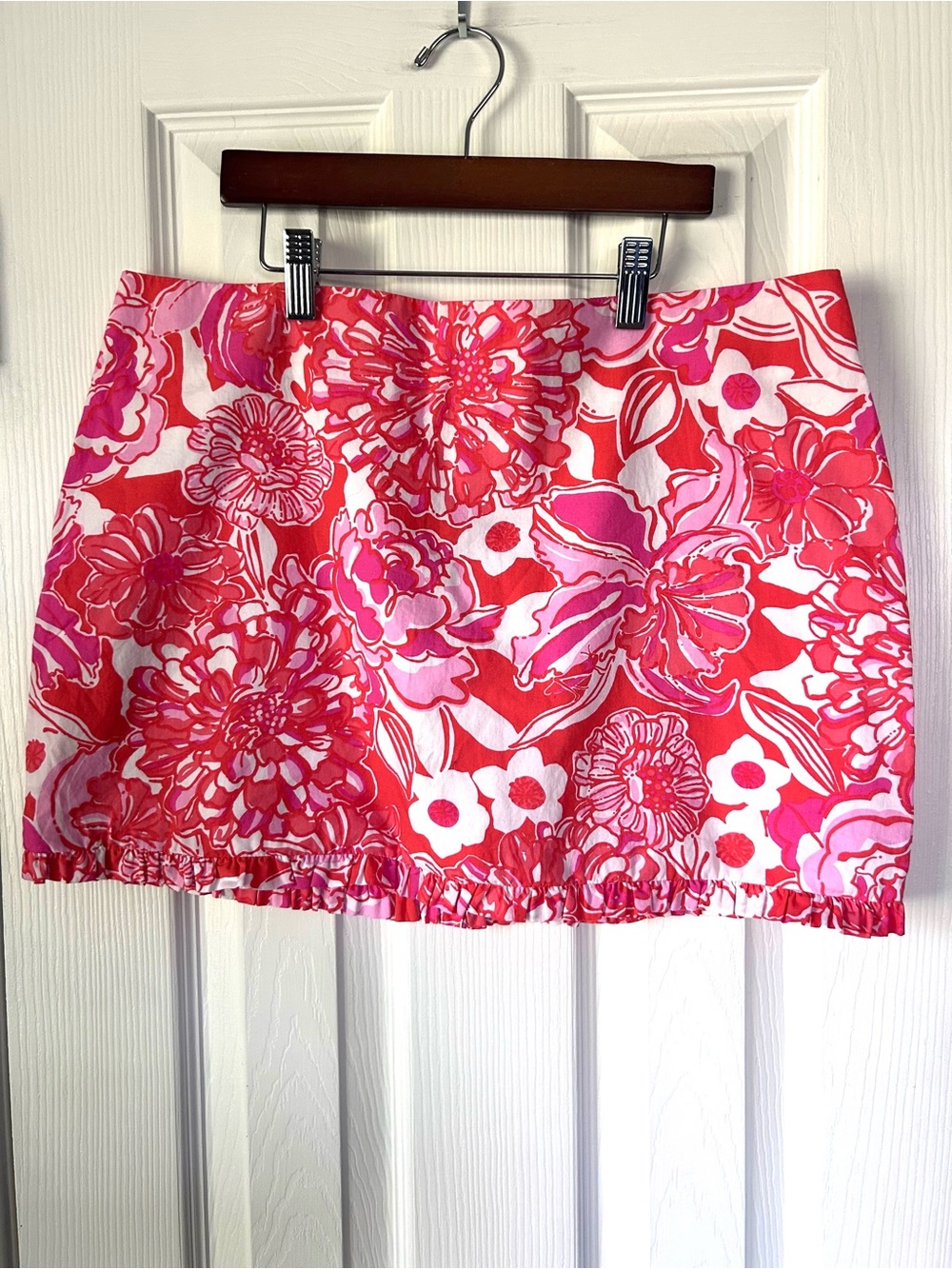 Lilly Pulitzer Pink Red Floral Mini Skirt Size 10 Ruffle Hem